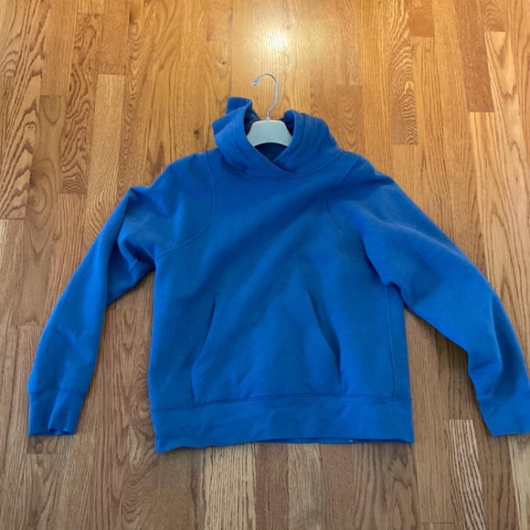 Lululemon - Picture 1 of 6